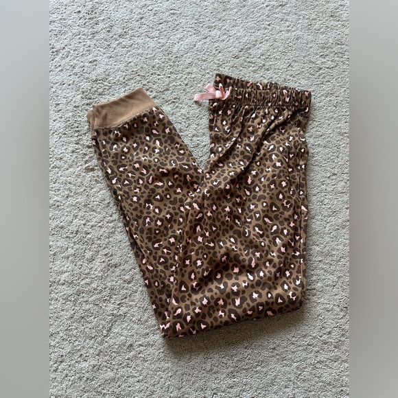 Girls Old Navy cheetah pajama pants yxl 14/16 nwot - Picture 1 of 3